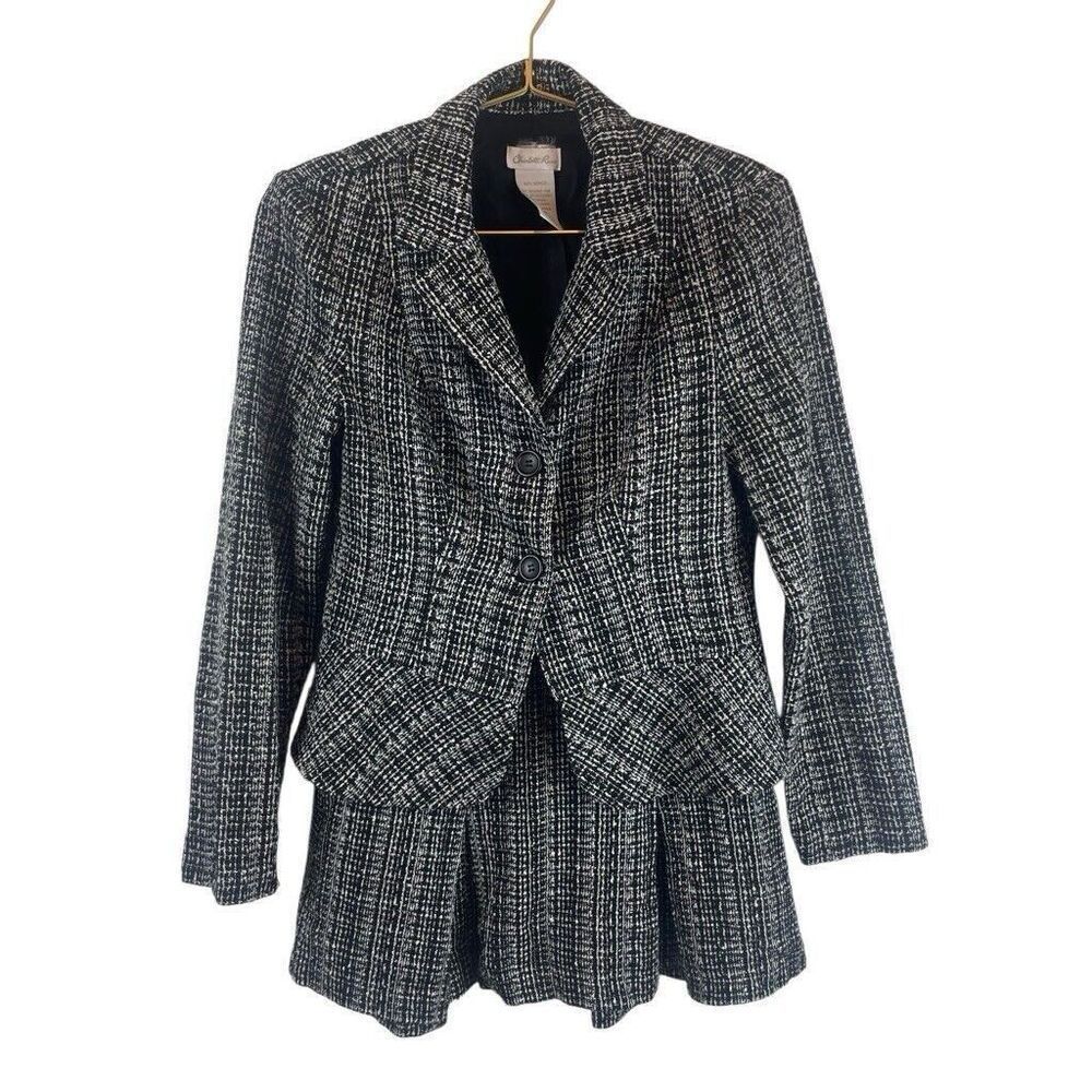 Y2K Charlotte Russe Pleated Black White Tweed Flare Skirt and Blazer Size M